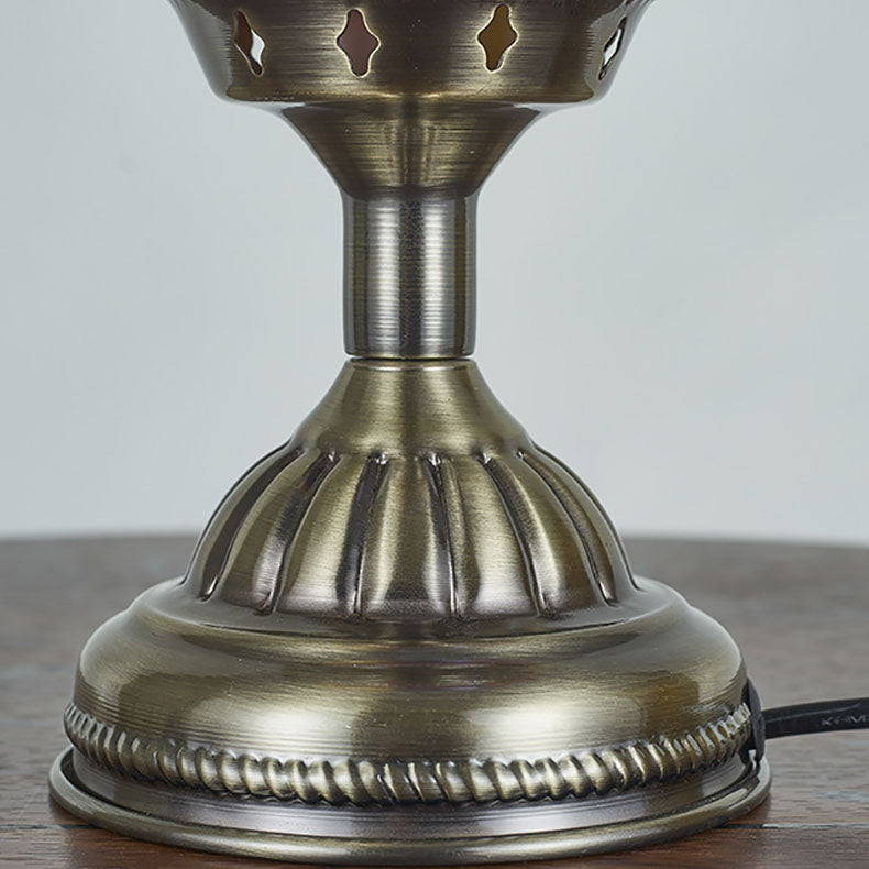BowLift Traditional Tiffany-Style Romantic Oval Iron Enameled 1-Light Table Lamp for the Bedroom