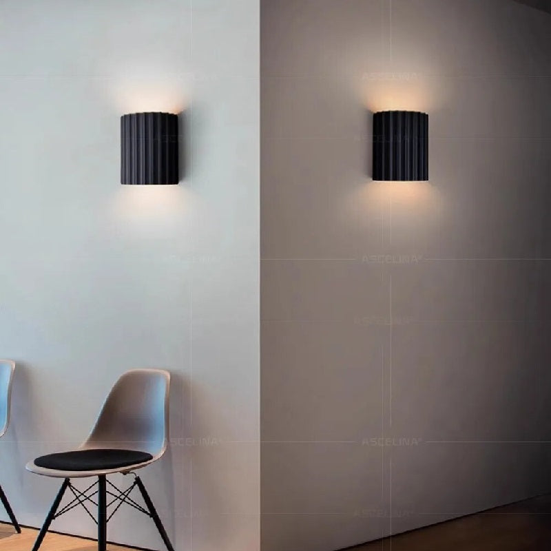 BowLift Modern Resin Wall Lamp – Sculptural Design with Ambient Glow