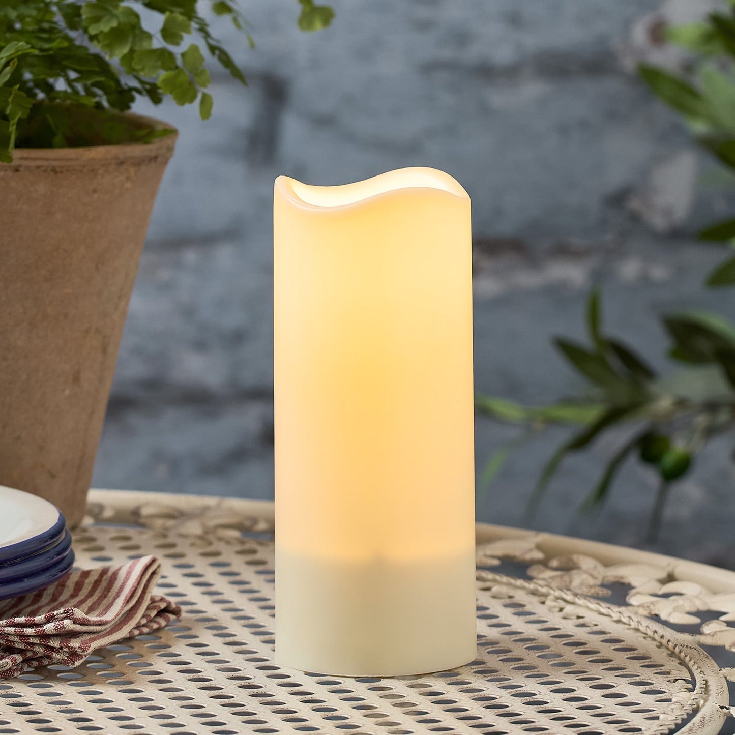 LZINA™ | Set of 3 Solar Candles