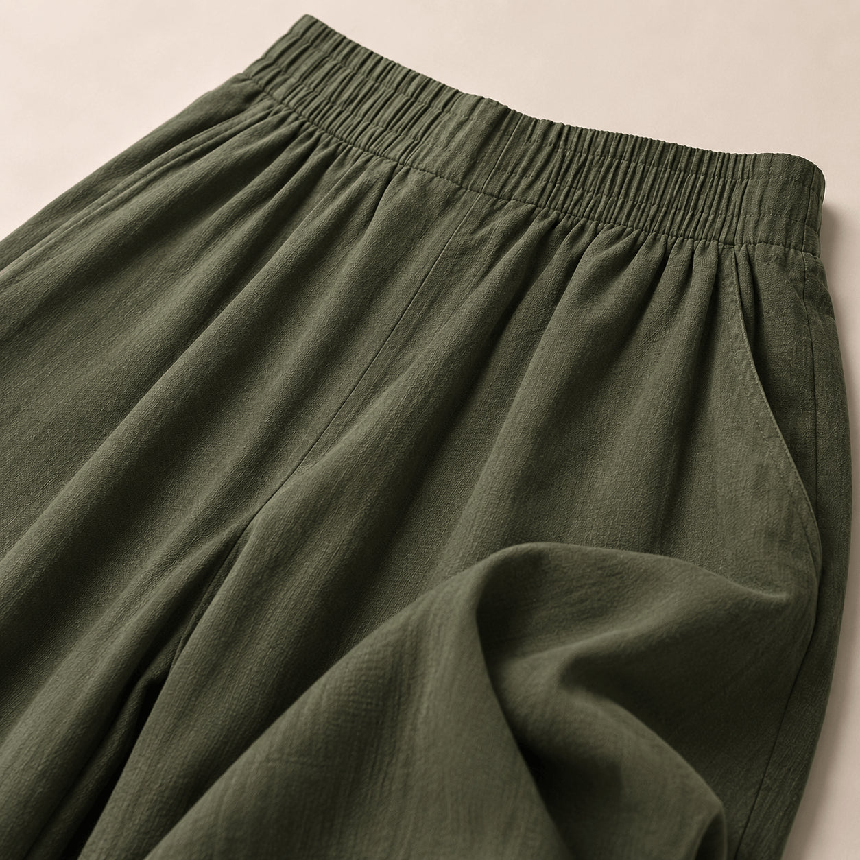 Women’s Relaxed Tapered Summer Trousers
