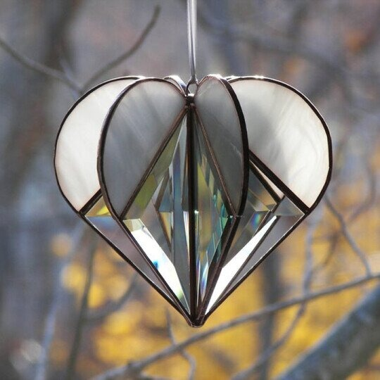 LZINA™ | Handcrafted Heart-Shaped Sun Catcher Made of Stained Glass