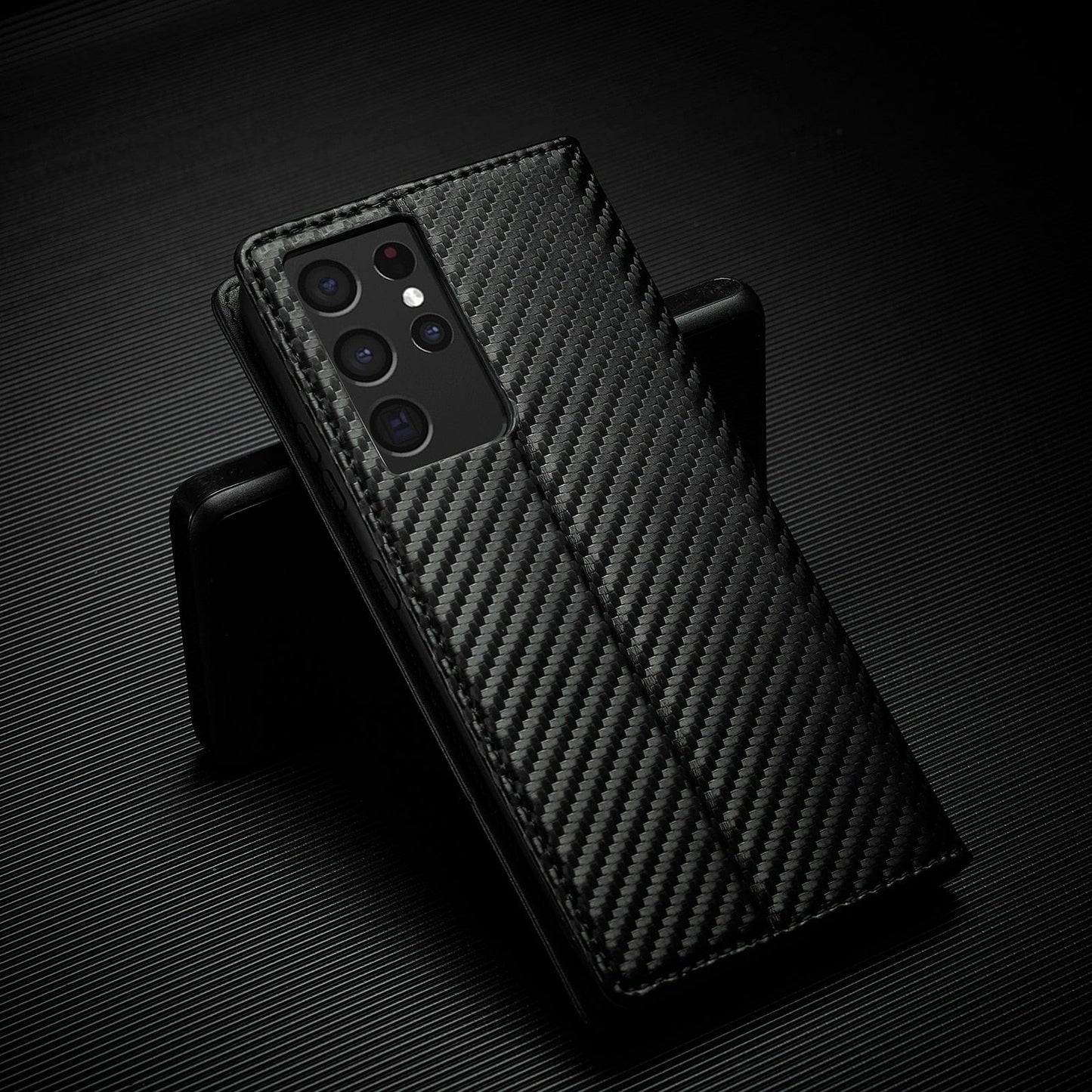 LZINA™ | S23 Phone case | Card holder made of carbon fiber leather with magnetic closure