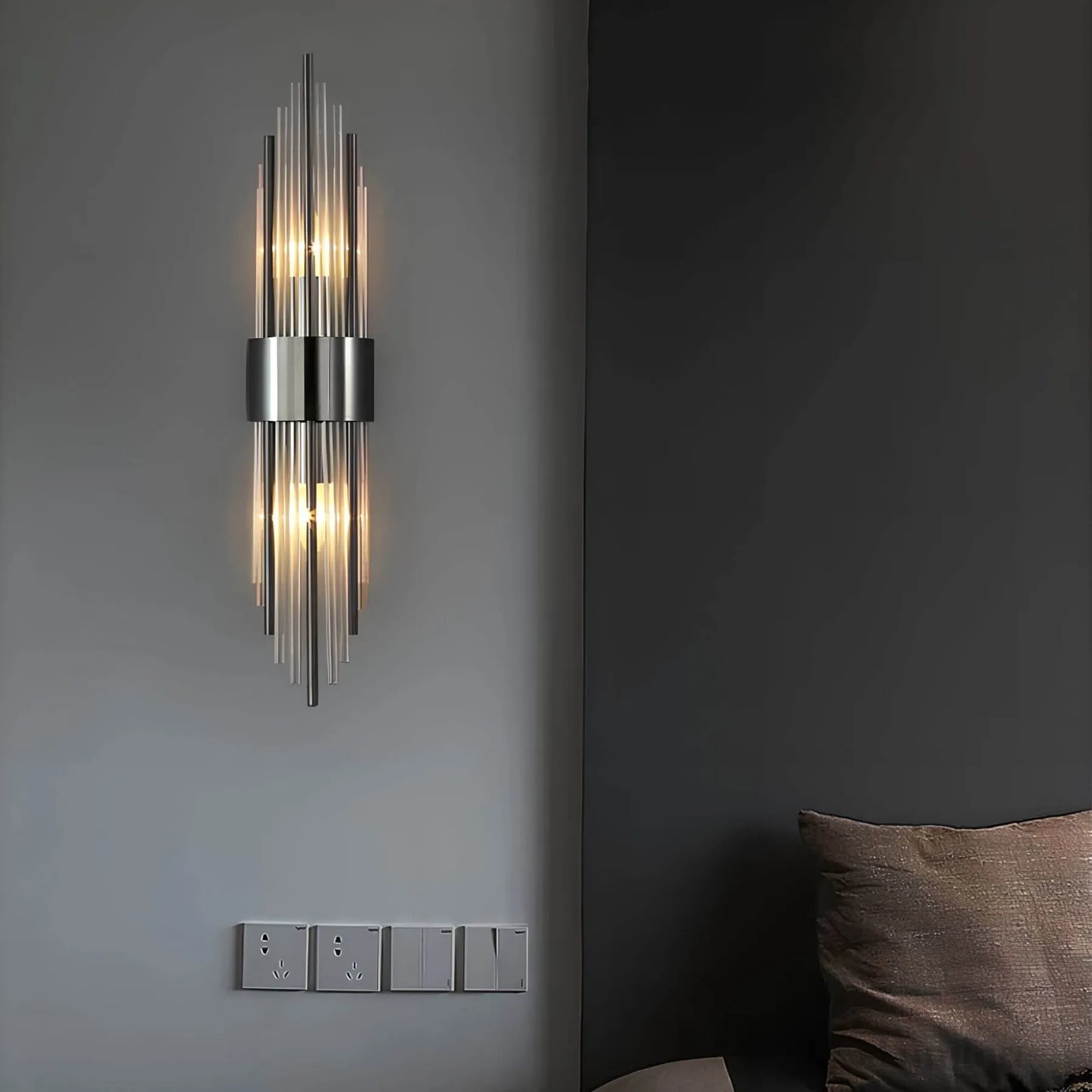 BowLift Crystal-Accented Wall Lamp – Elegant Decorative Lighting