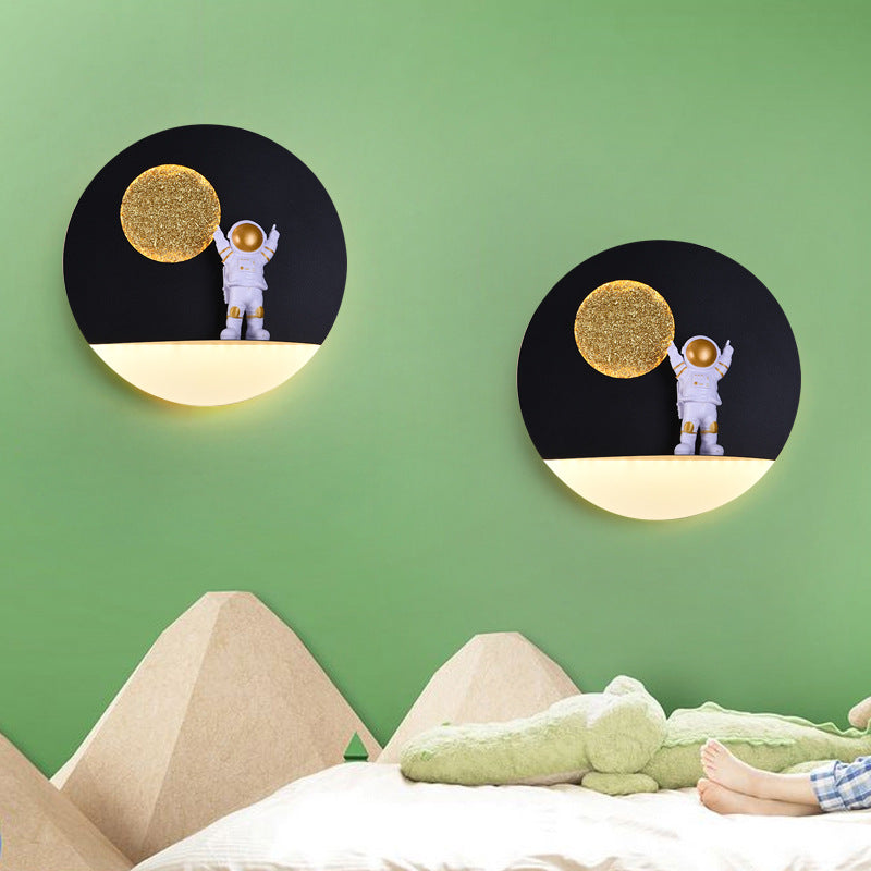 BowLift Modern Iron-Resin Round Astronaut LED Wall Light – Unique Bedroom Accent Lamp