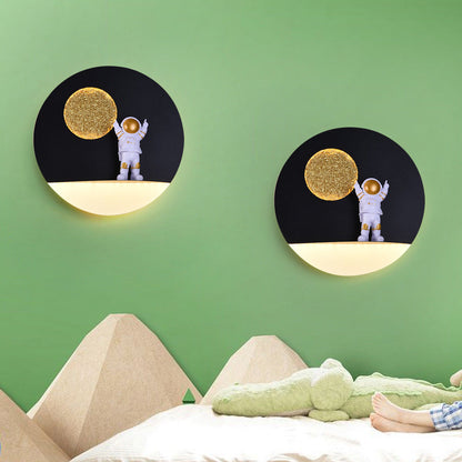 BowLift Modern Iron-Resin Round Astronaut LED Wall Light – Unique Bedroom Accent Lamp