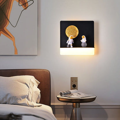 BowLift Modern Iron-Resin Round Astronaut LED Wall Light – Unique Bedroom Accent Lamp