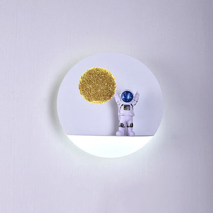 BowLift Modern Iron-Resin Round Astronaut LED Wall Light – Unique Bedroom Accent Lamp