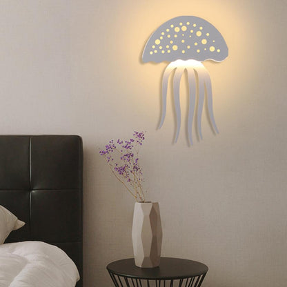 BowLift Modern Jellyfish LED Wall Light — 1-Light, Creative Design