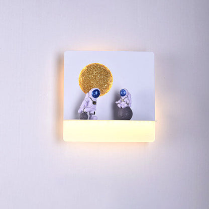BowLift Modern Iron-Resin Round Astronaut LED Wall Light – Unique Bedroom Accent Lamp