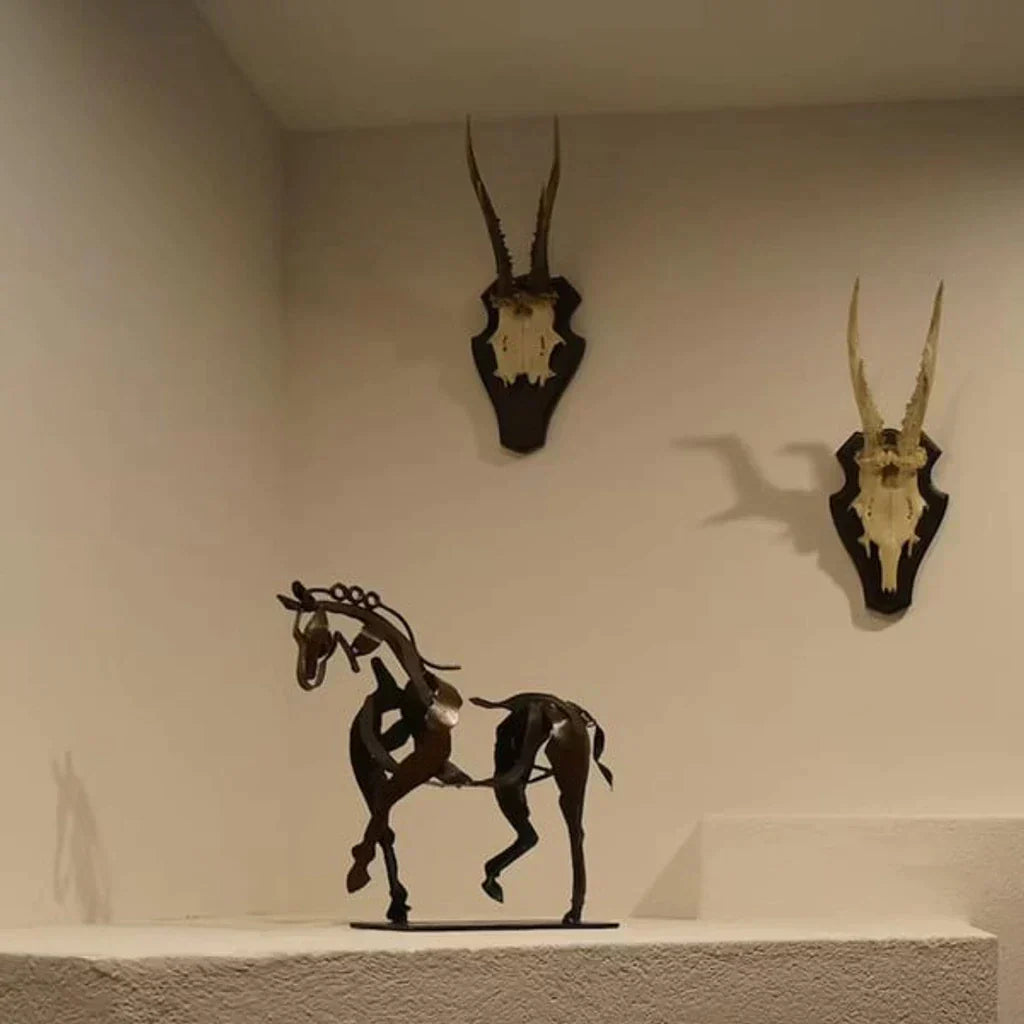 LZINA™ | Horse Sculpture - AdonisMetal - Rustic Elegance - Timeless Decorative Piece
