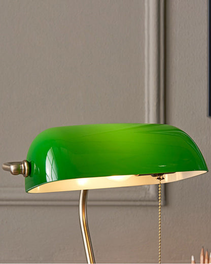 BowLift Classic Banker Desk Lamp – Timeless Elegance for Your Workspace