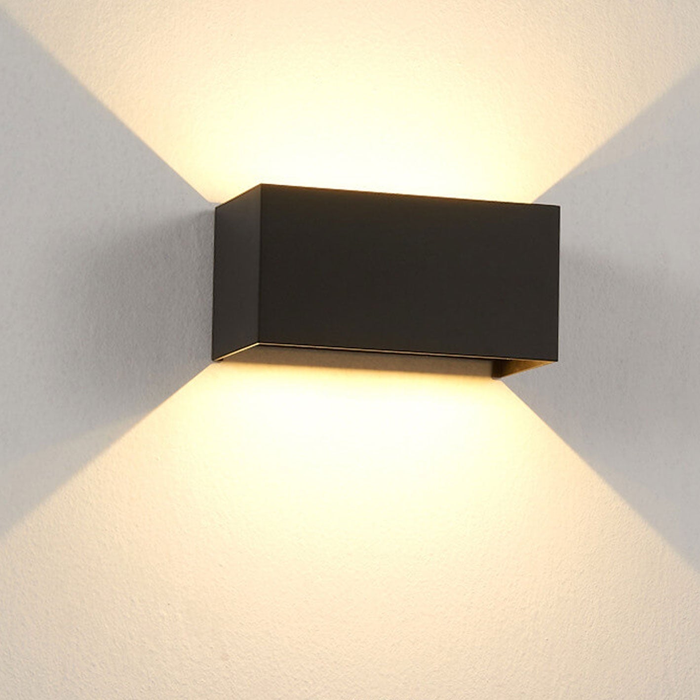 LZINA™ | Modern waterproof rectangular LED wall light for outdoor use with up and down lighting