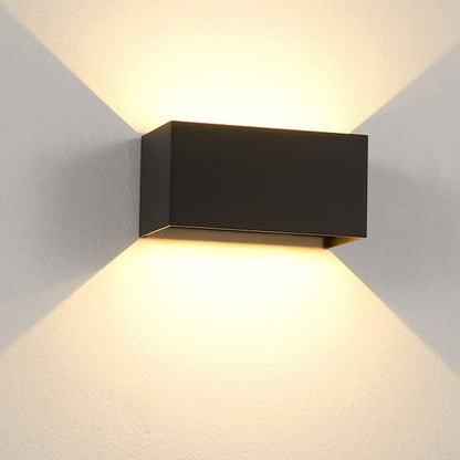LZINA™ | Modern waterproof rectangular LED wall light for outdoor use with up and down lighting