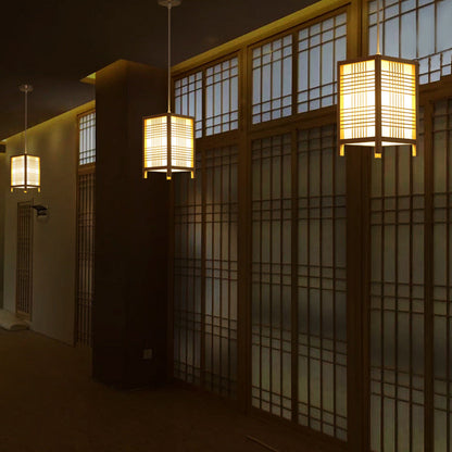 BowLift Traditional Japanese Wooden Lantern - Elegant, Timeless Lighting