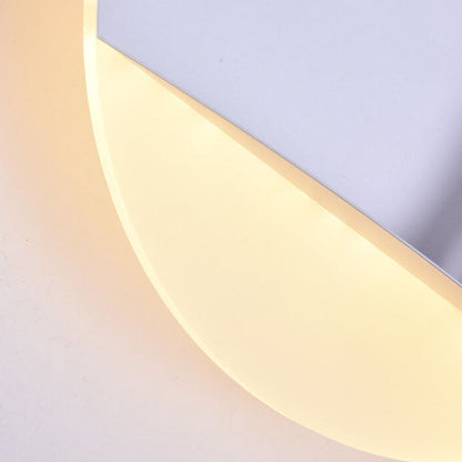 BowLift Modern Iron-Resin Round Astronaut LED Wall Light – Unique Bedroom Accent Lamp