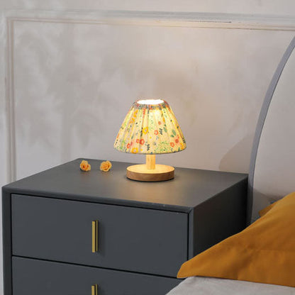 BowLift Modern Minimalist Iron Flower-Shape Table Lamp – One-Light Creative Design