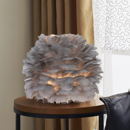 BowLift Luxury Feather Table Lamp – Elegant Bedroom & Nightstand Lighting