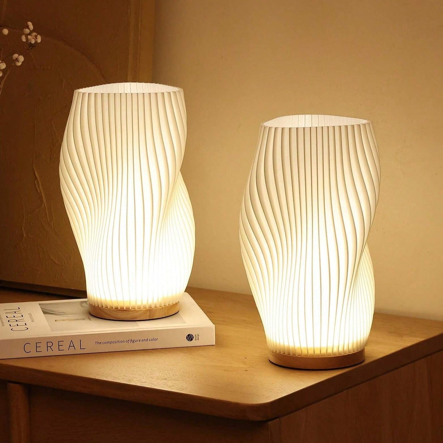 BowLift USB-Powered Table Lamp with an Elegant Wave Design | WaveGlow