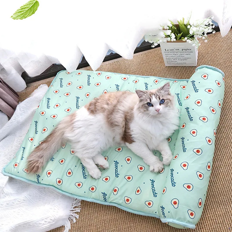 Ice silk cooling mat for pets | Bowlift