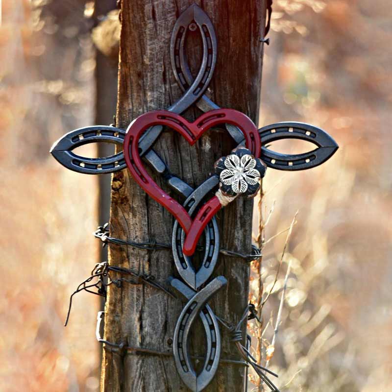 LZINA™ | Horseshoe with Heart