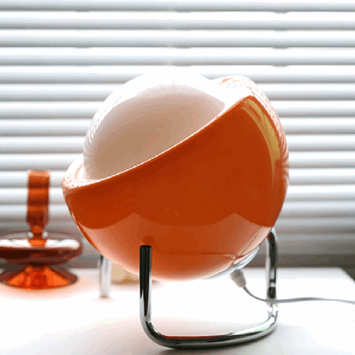 BowLift Nordic Light Fixture — Distinctive Retro Desk Lamp