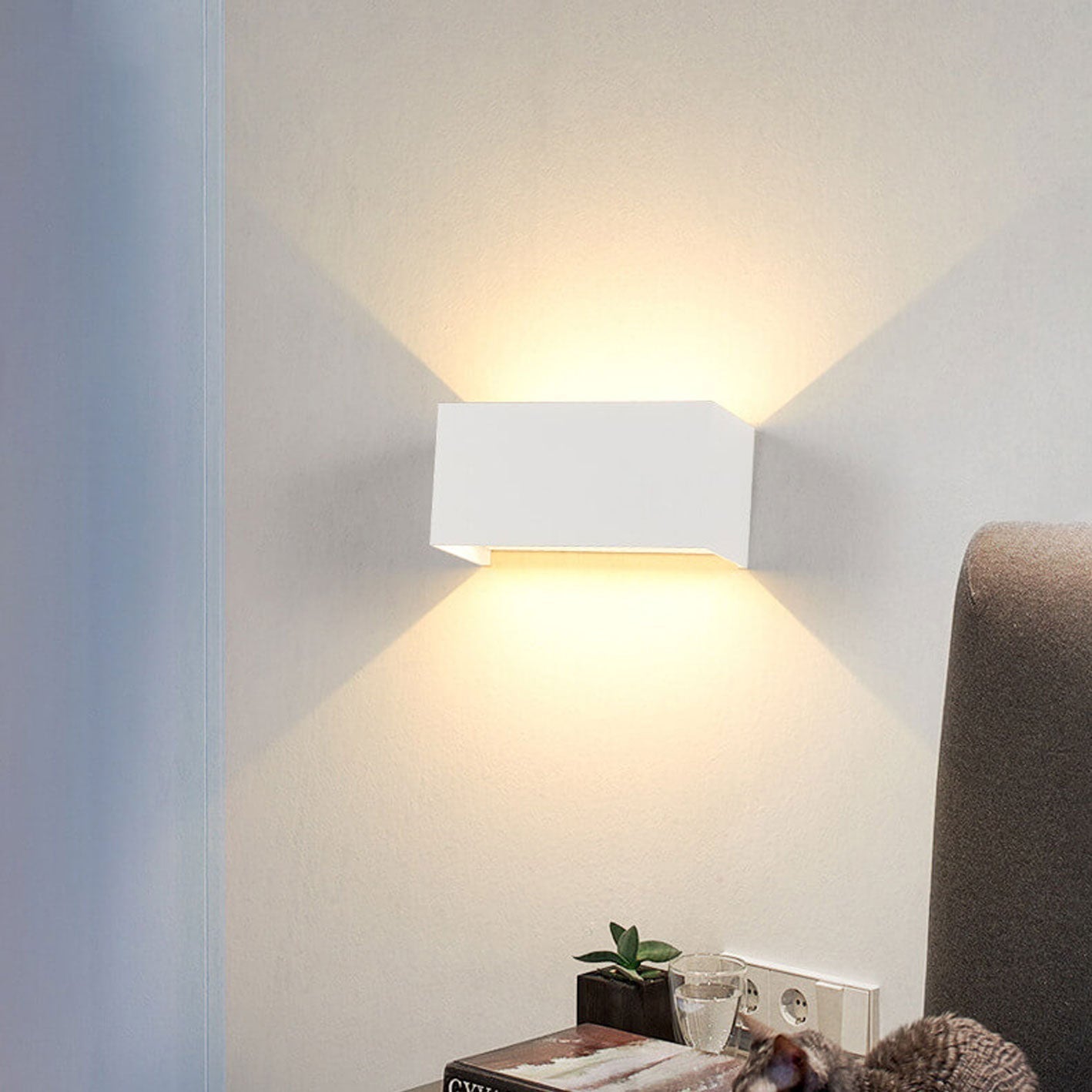 LZINA™ | Modern waterproof rectangular LED wall light for outdoor use with up and down lighting