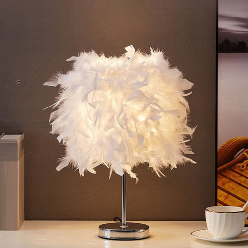 BowLift White Cylindrical Table Lamp - Sleek Minimalist Design with a Single Bulb