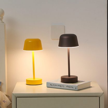 BowLift PRISMA PULSE FLARE: Dynamic LED Table Lamp for Modern Spaces