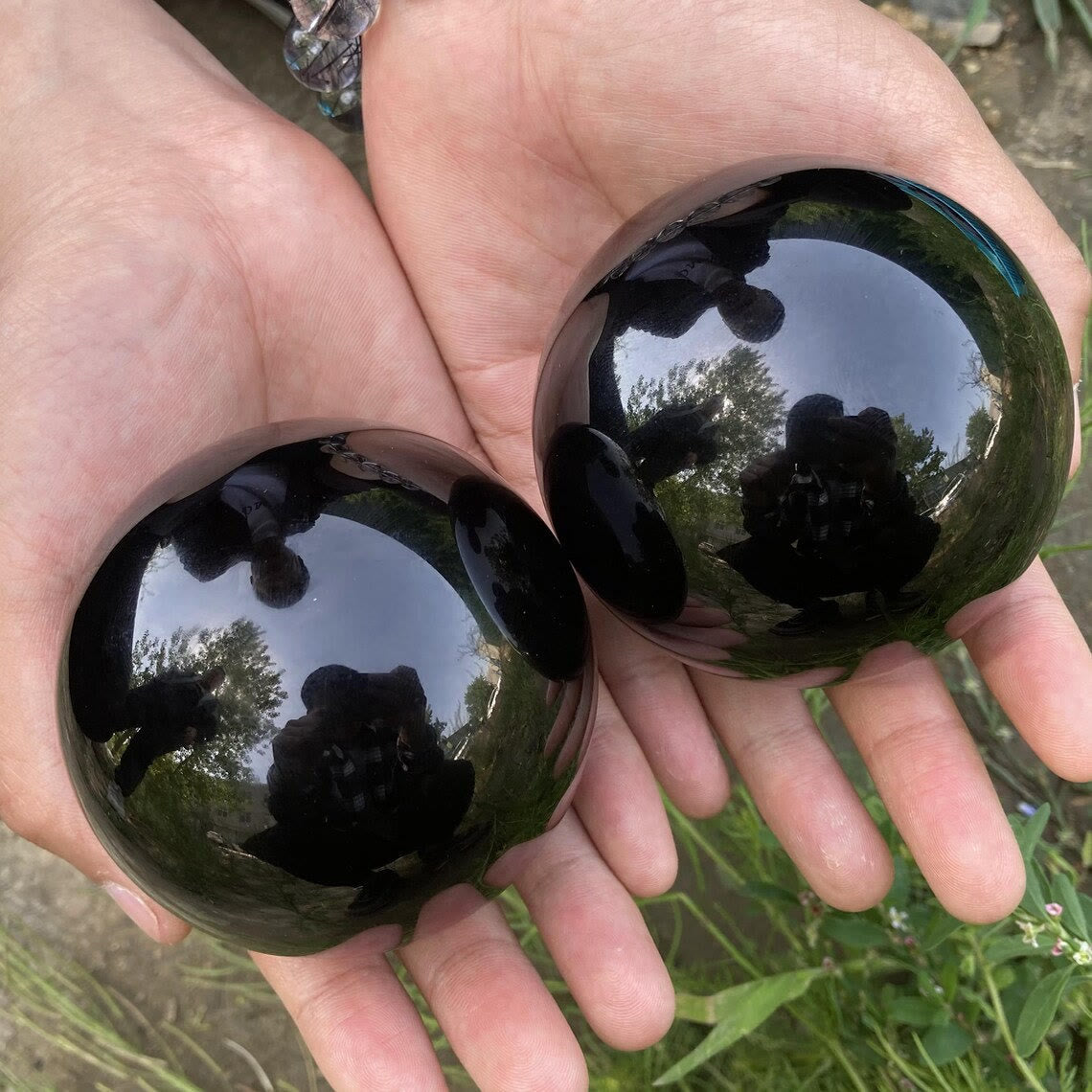 LZINA™ | Obsidian Crystal Ball Decoration