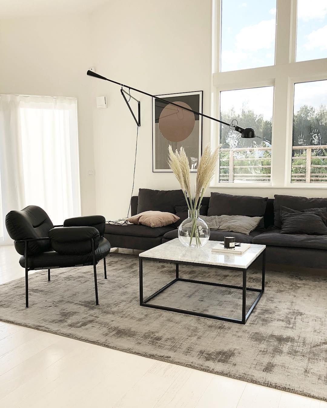 BowLift Model 265 Wall Lamp – Sleek, Modern Accent Lighting