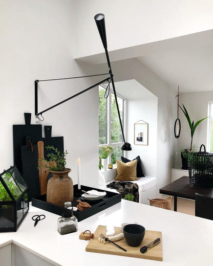BowLift Model 265 Wall Lamp – Sleek, Modern Accent Lighting