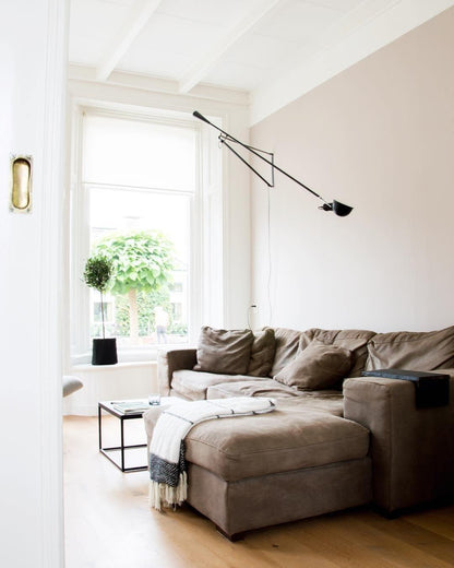BowLift Model 265 Wall Lamp – Sleek, Modern Accent Lighting