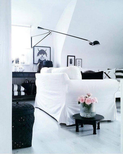 BowLift Model 265 Wall Lamp – Sleek, Modern Accent Lighting