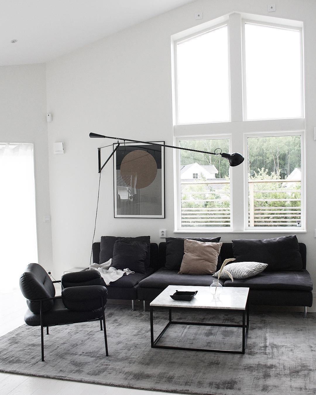 BowLift Model 265 Wall Lamp – Sleek, Modern Accent Lighting