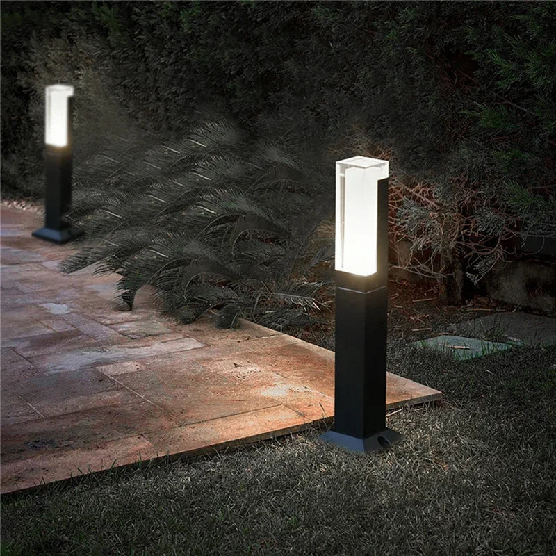 LZINA™ | Elegant Solar Post Light