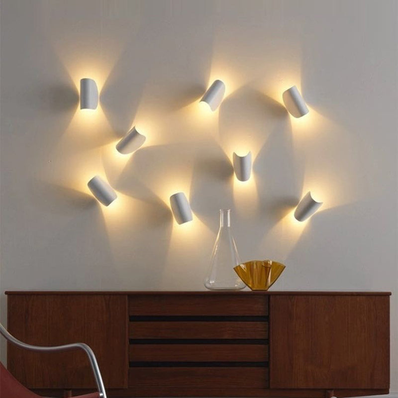 BowLift Eveline: Modern Geometric LED Wall Light with 4 Color Options, Indoor/Outdoor Metal Fixture