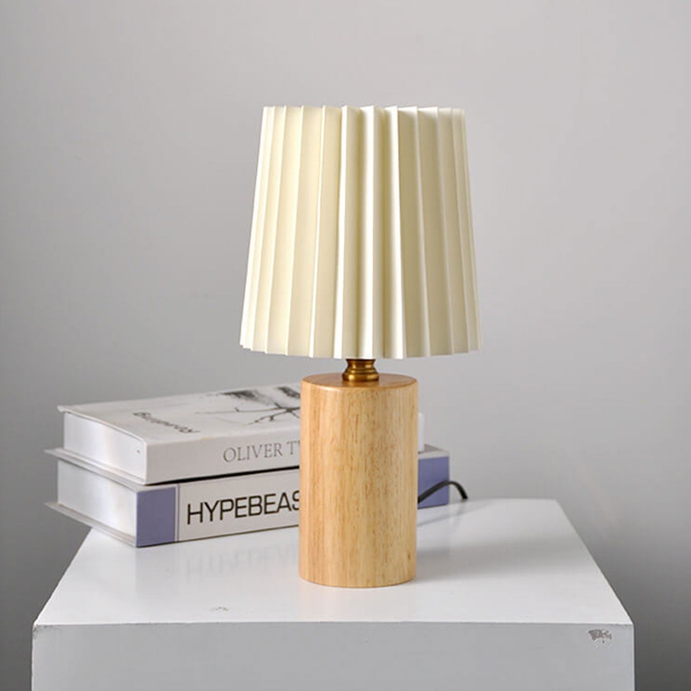 BowLift Vintage Korean Pleated Column Table Lamp – Solid Wood Base, 1-Light