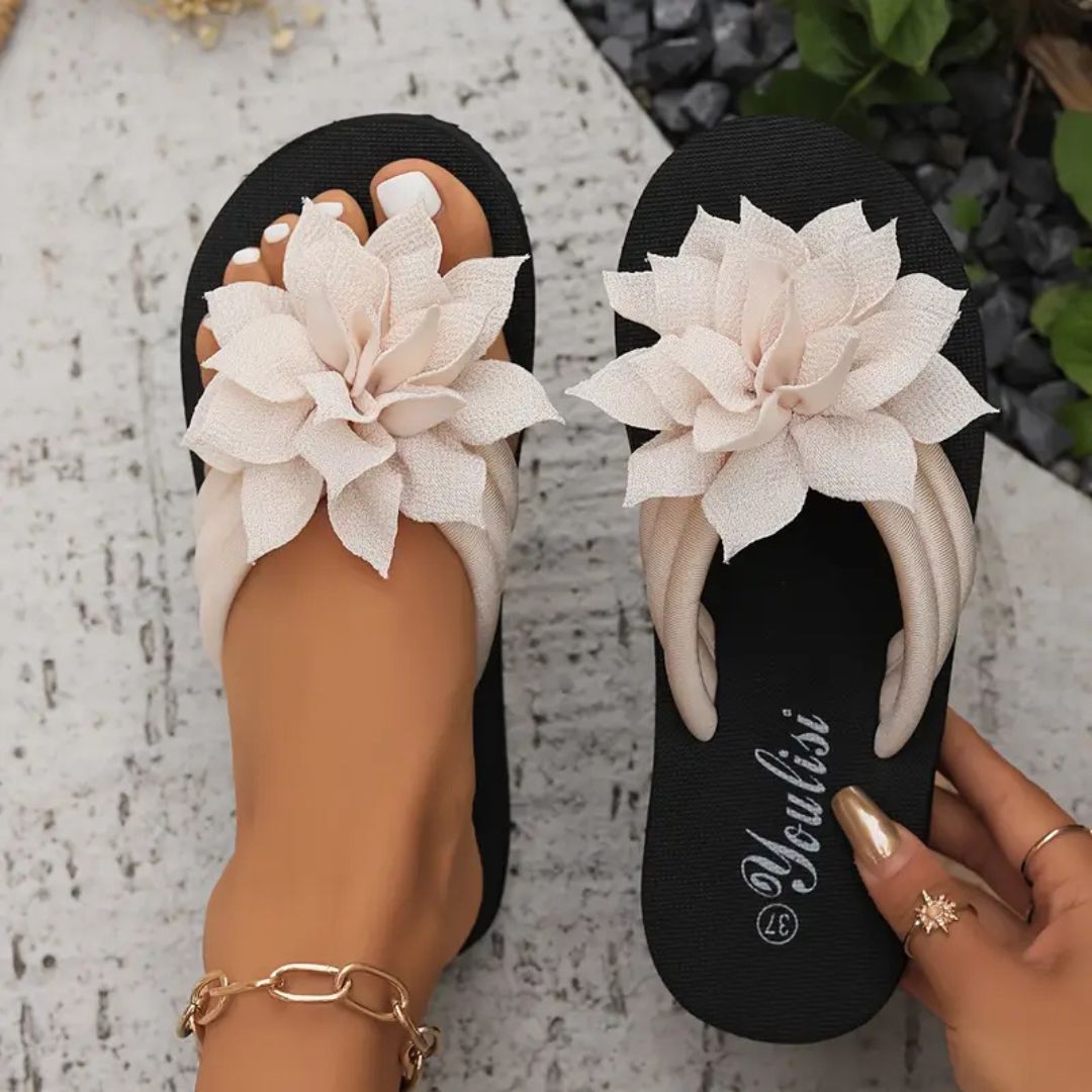 Floriva – Women's Floral Flip-Flops