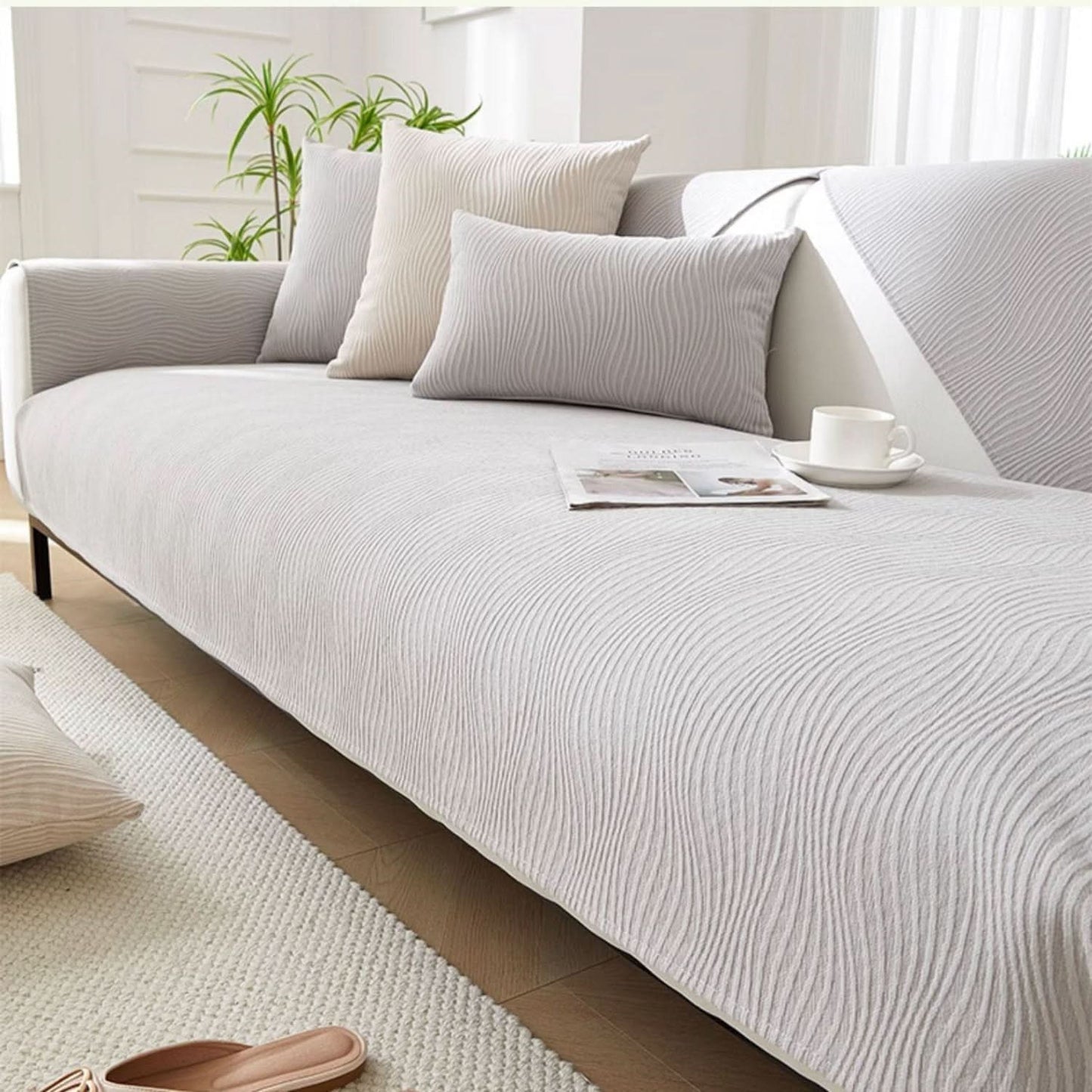 BowLift | Enne - Graceful fit, ultra-stylish sofa cover