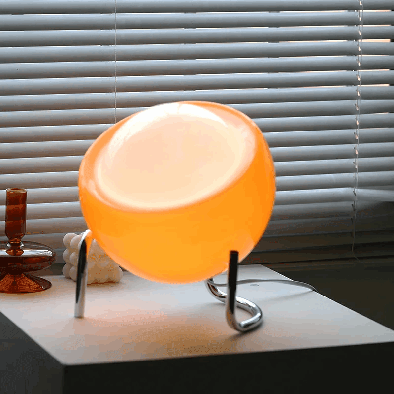BowLift Nordic Light Fixture — Distinctive Retro Desk Lamp