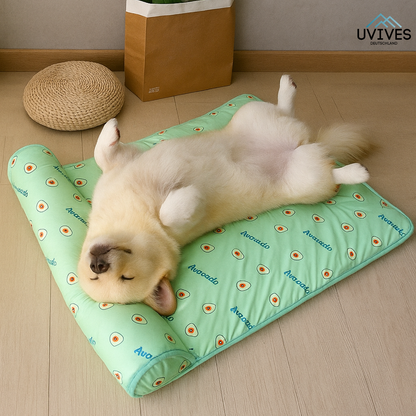 Cooling Mat Ice Silk for Dogs and Cats – Self-Cooling Without Electricity | Bowlift