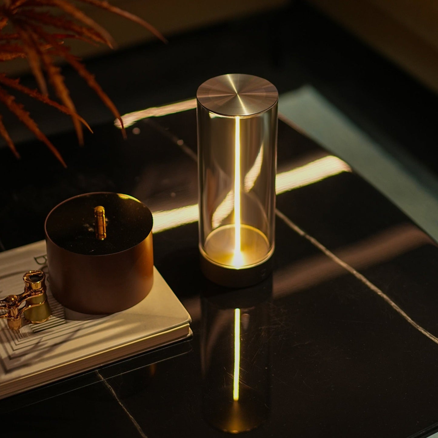 BowLift GlowBright: Portable Wireless LED Lamp for Bright, On-the-Go Lighting