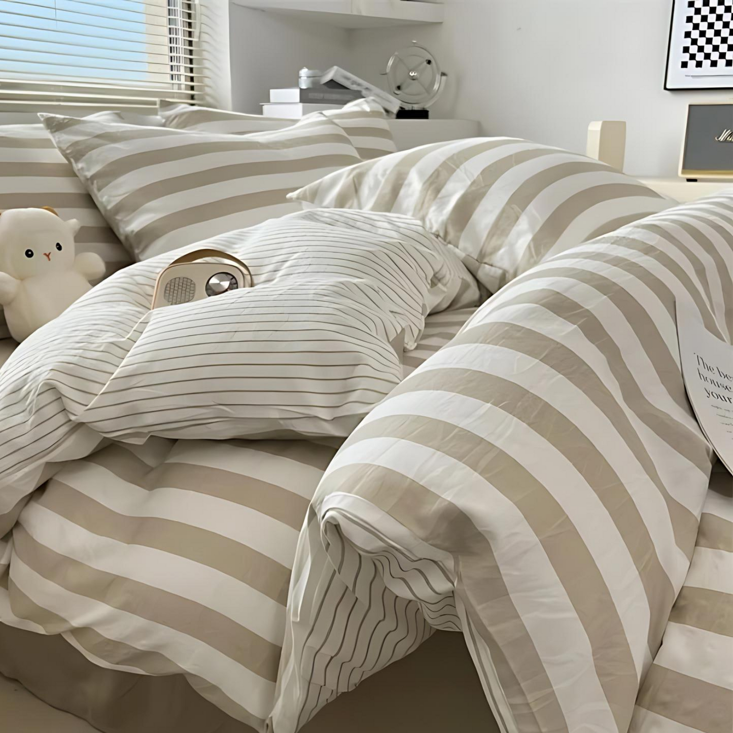LZINA™ | Elenorra Classic Striped Bedding Set 4pcs Duvet Cover Sheet