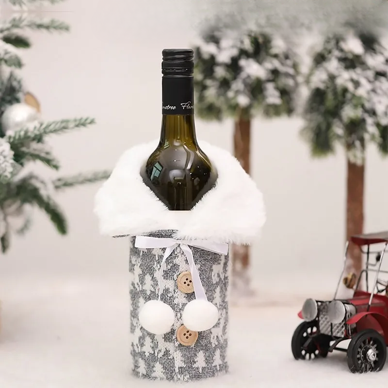 Christmas bottle cover with fur collar – festive cover for wine bottles, gnome decoration for Christmas, perfect as gift wrapping | Bowlift
