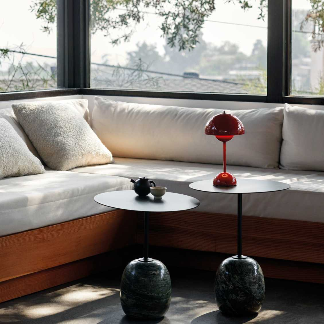 BowLift | SolarFlare LED Table Lamp – Dimmable Mood Lighting for Living Room & Bedroom | Modern, Energy-Efficient Design