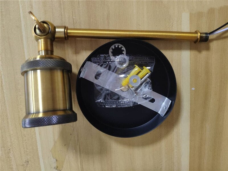 BowLift | Modern Brass Wall Decor in Country Style
