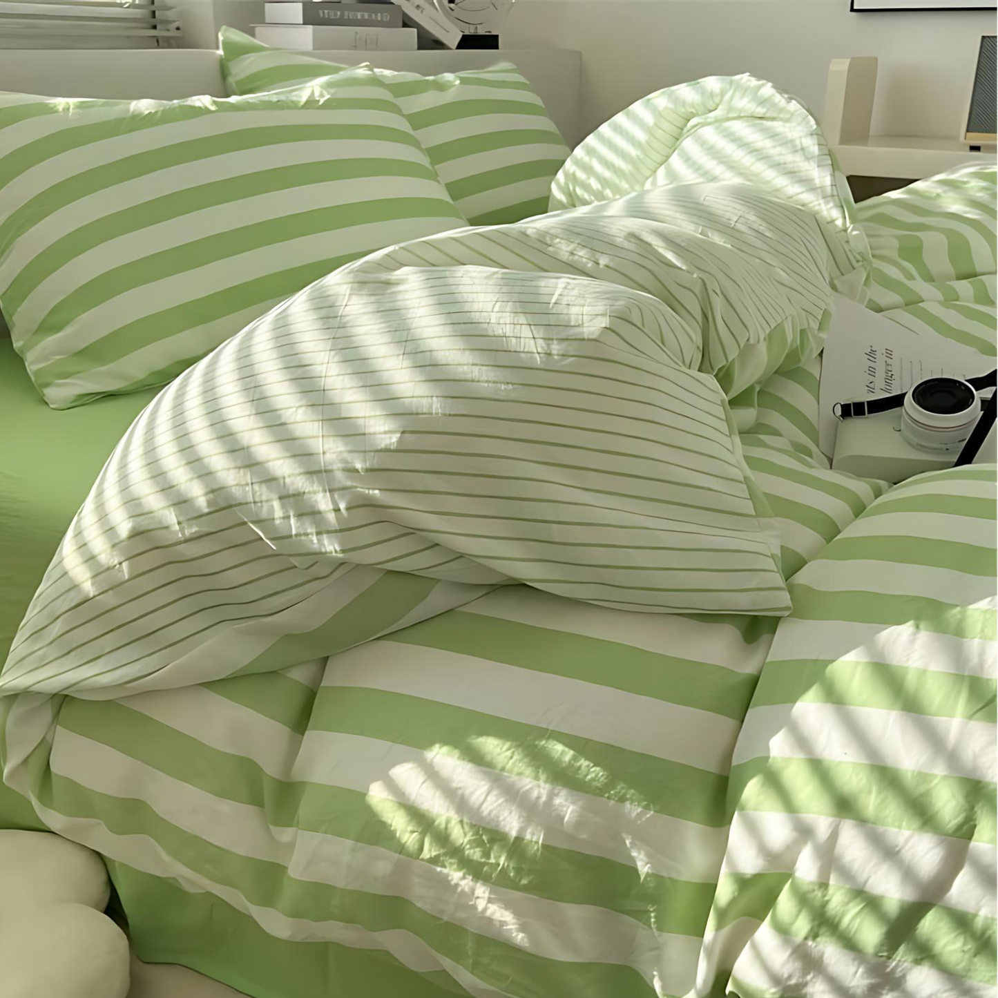 LZINA™ | Elenorra Classic Striped Bedding Set 4pcs Duvet Cover Sheet