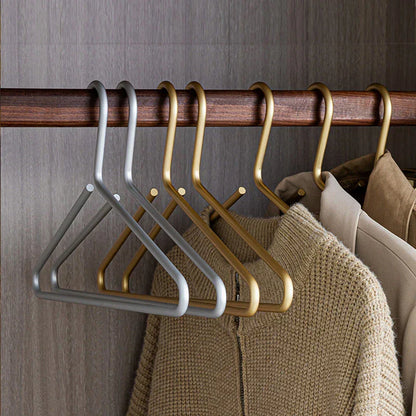 BowLift | 5 pieces of hangers made of solid matte gold/silver │ Seamless wardrobe organizer made of metal