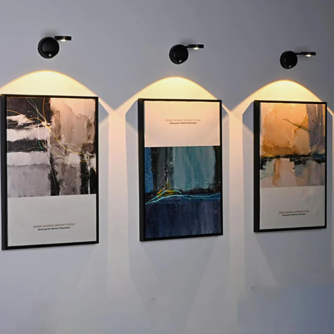 BowLift Wall Spotlight with SmartGlow – Rechargeable LED and Motion Sensor