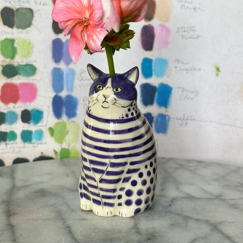 LZINA™ | Dotted Cat Vase